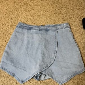 Wild Honey Jean Skort